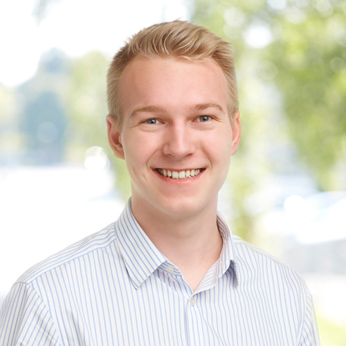  Max Hinrichsen